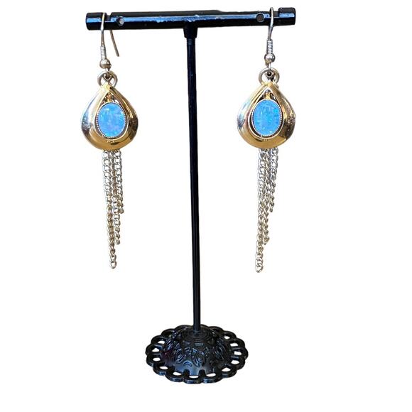 Vintage Dangle Earring Faux White Opal Gold Fringe - Picture 4 of 8